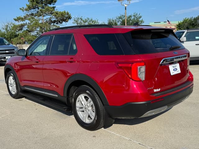 Certified 2024 Ford Explorer XLT w/ Equipment Group 202A AWD/4WD image 10