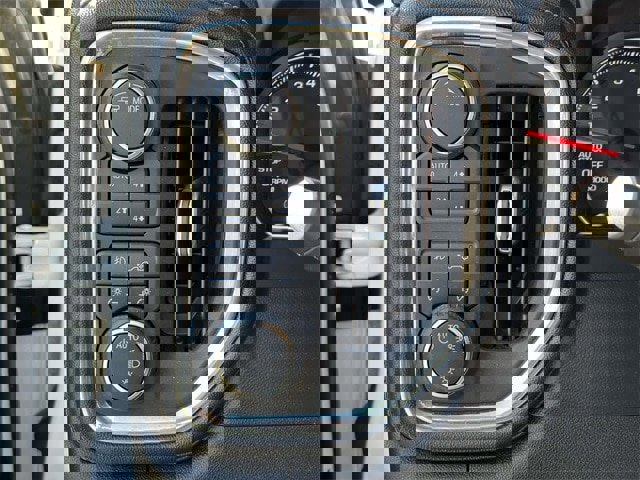 Used 2021 Chevrolet Silverado 1500 LT Trail Boss w/ Convenience Package II image 16