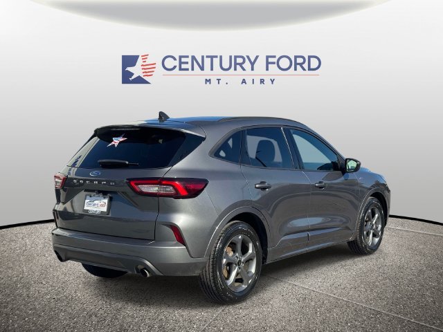 Certified 2024 Ford Escape ST-Line FWD image 2