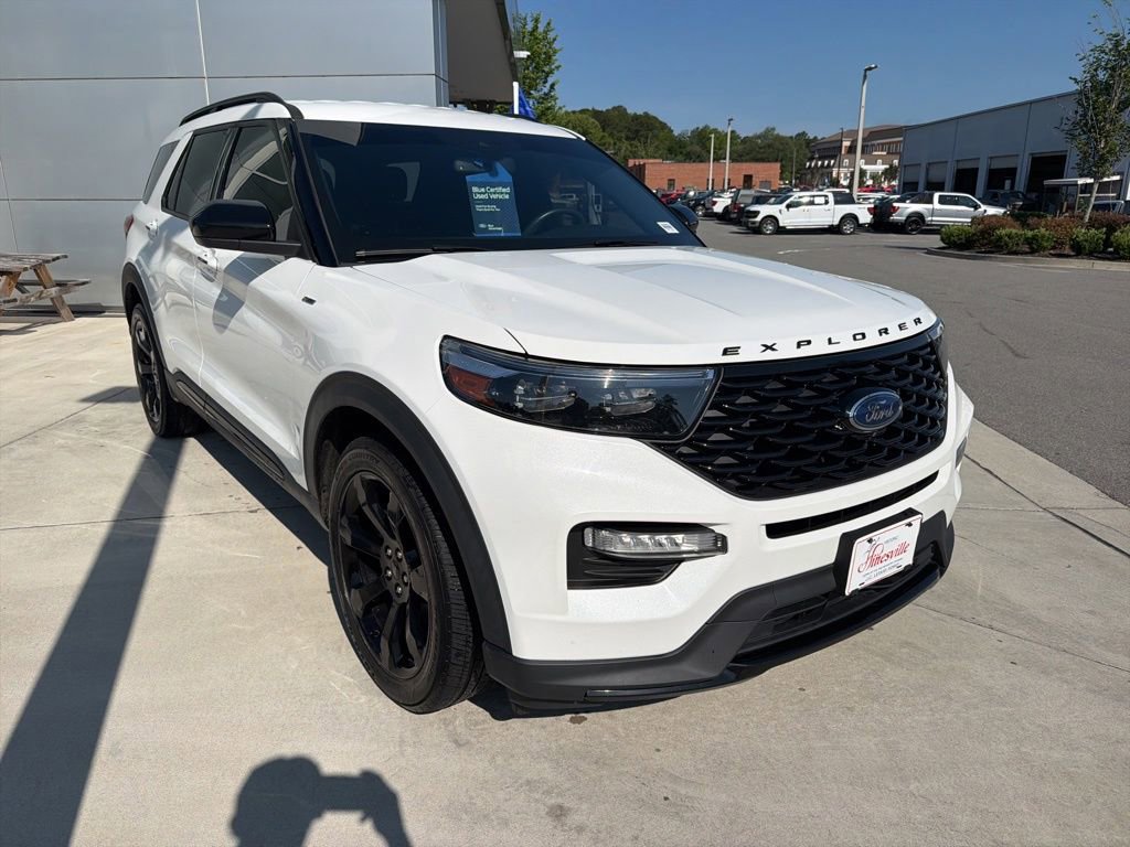 Certified 2023 Ford Explorer ST-Line w/ Class IV Trailer Tow Package