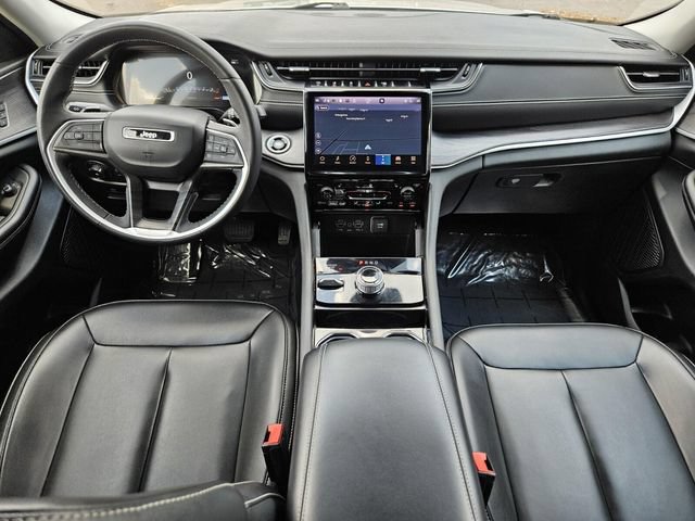 Used 2023 Jeep Grand Cherokee Limited AWD/4WD image 28