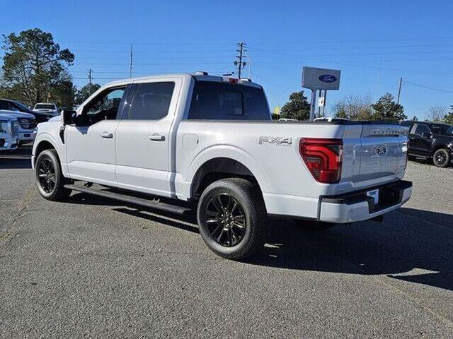 Certified 2025 Ford F150 Platinum w/ Equipment Group 702A High AWD/4WD image 9