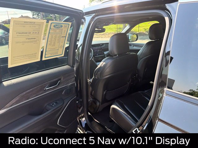 Used 2024 Jeep Grand Cherokee Limited 4xe AWD/4WD image 17