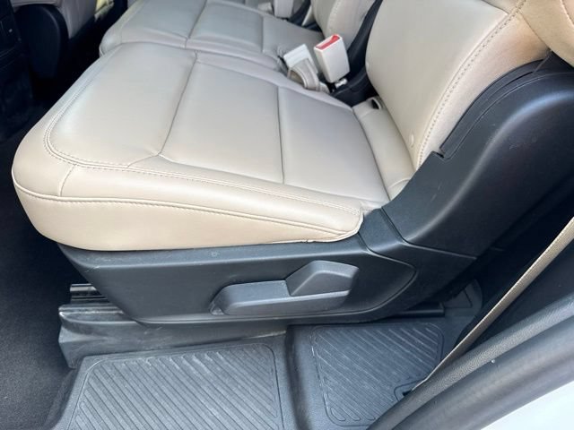 Certified 2024 Ford Explorer XLT w/ Equipment Group 202A AWD/4WD image 25