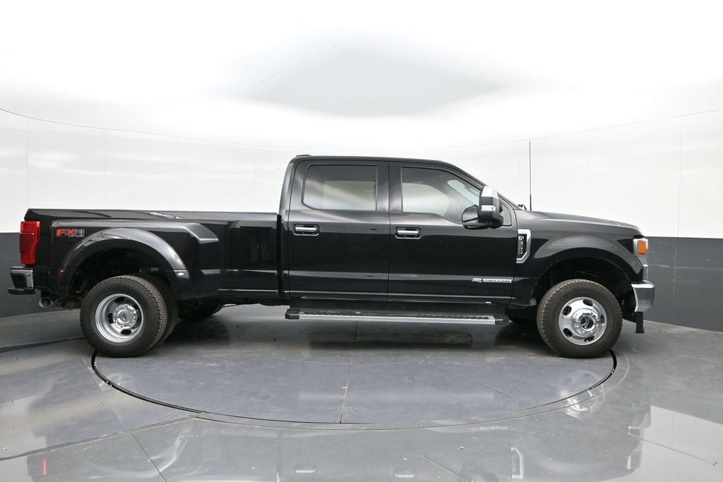 Certified 2022 Ford F350 XLT w/ XLT Premium Package image 25