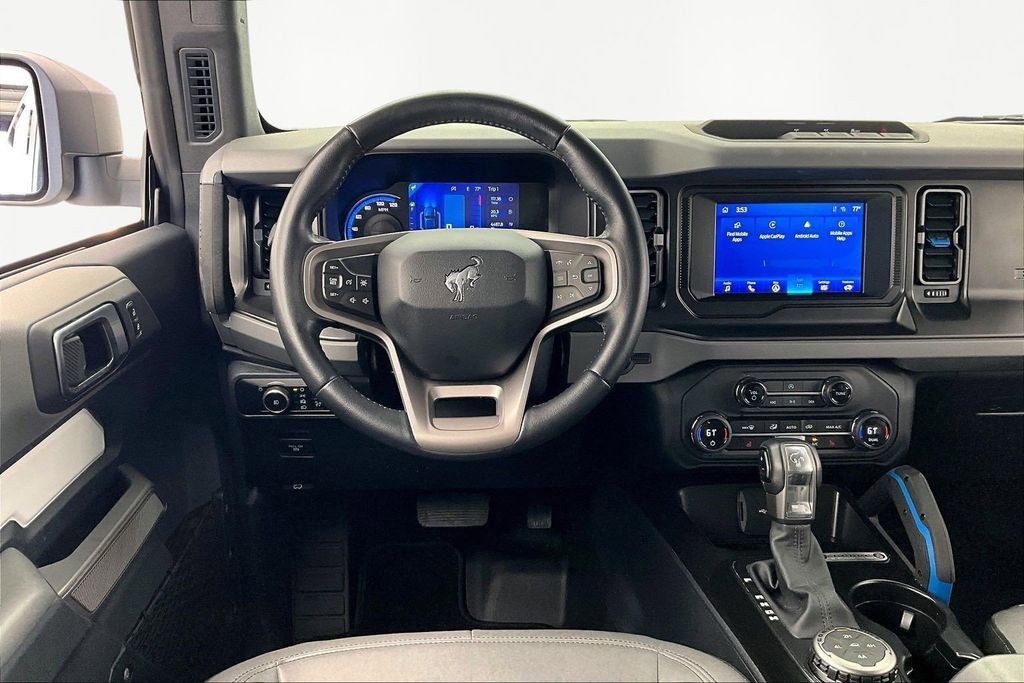 Certified 2023 Ford Bronco Black Diamond image 7