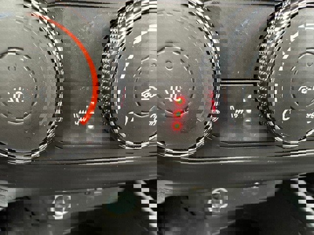 Used 2024 Chevrolet Trax RS w/ Driver Confidence Package image 27