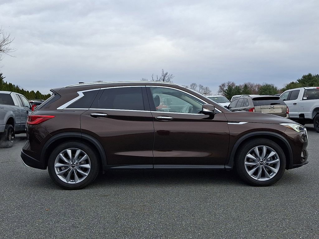 Used 2020 INFINITI QX50 Luxe w/ Navigation Package image 7