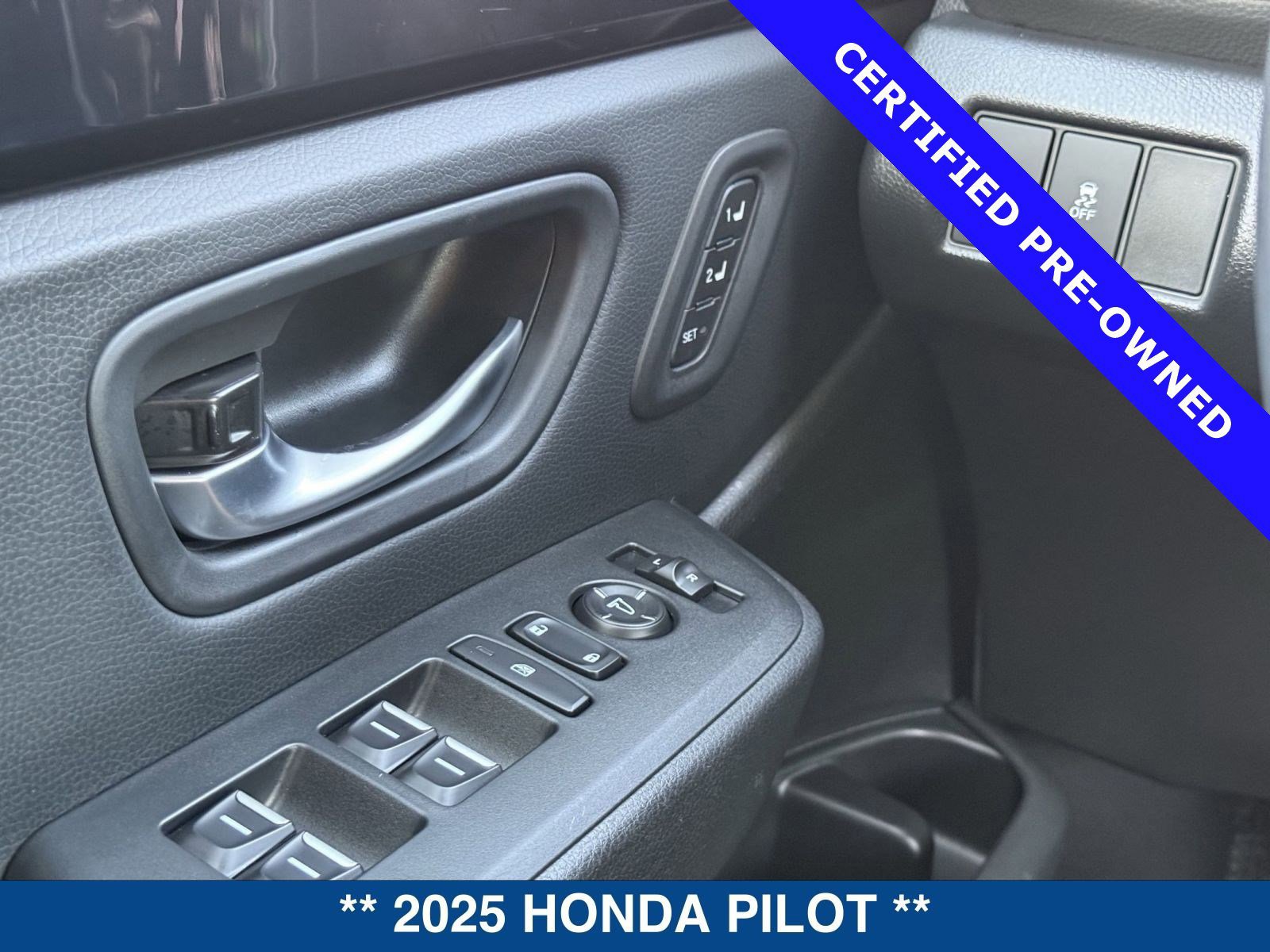 Used 2025 Honda Pilot EX-L image 24
