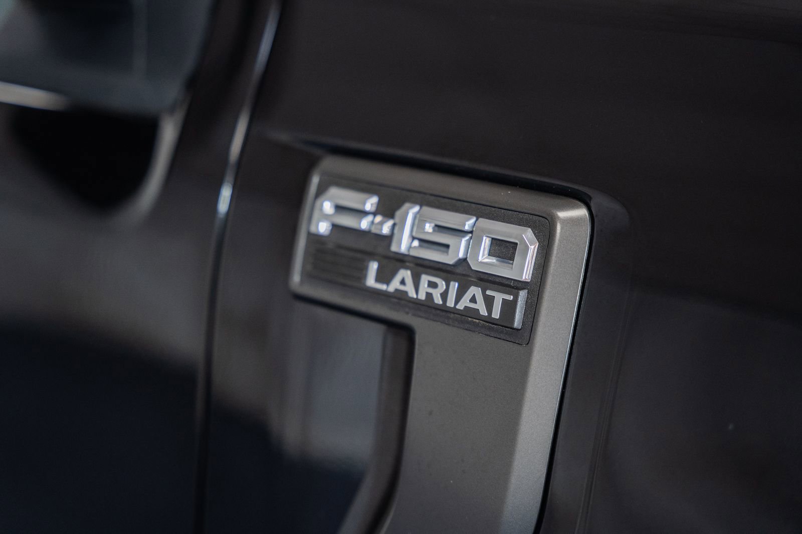 Certified 2023 Ford F150 Lariat w/ Equipment Group 502A High image 15