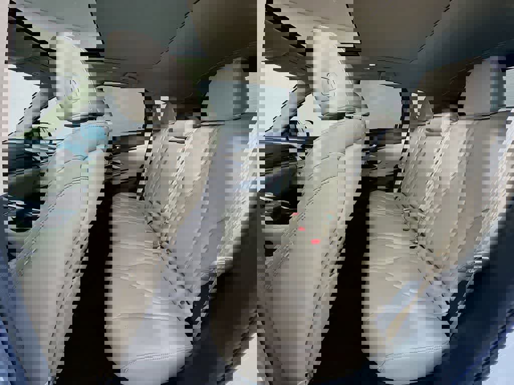 Used 2024 Acura RDX SH-AWD image 14