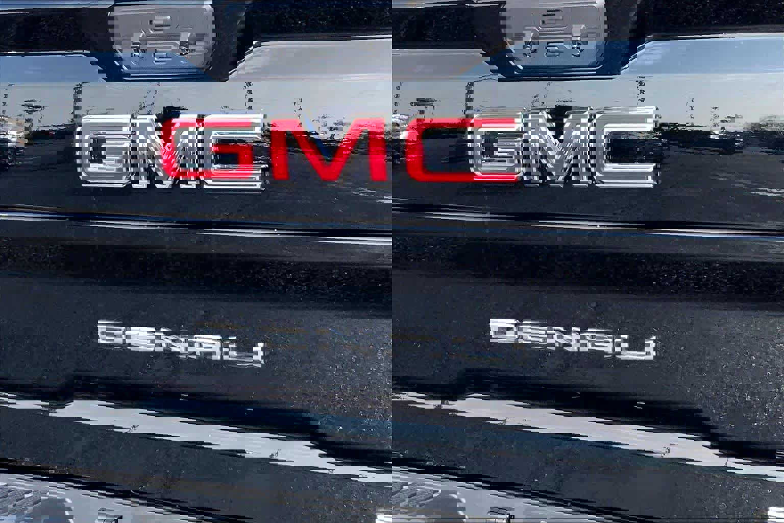 Used 2025 GMC Sierra 2500 Denali w/ Denali Reserve Package image 29