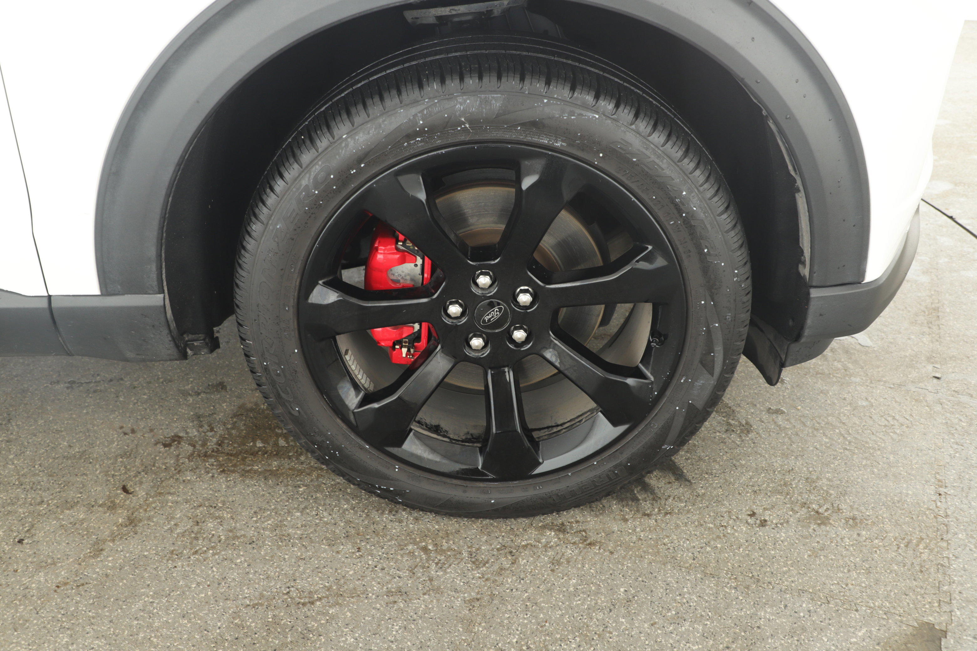 Certified 2024 Ford Explorer ST w/ Equipment Group 401A image 5