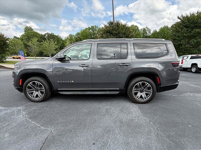 Used 2022 Jeep Wagoneer Series III AWD/4WD image 7