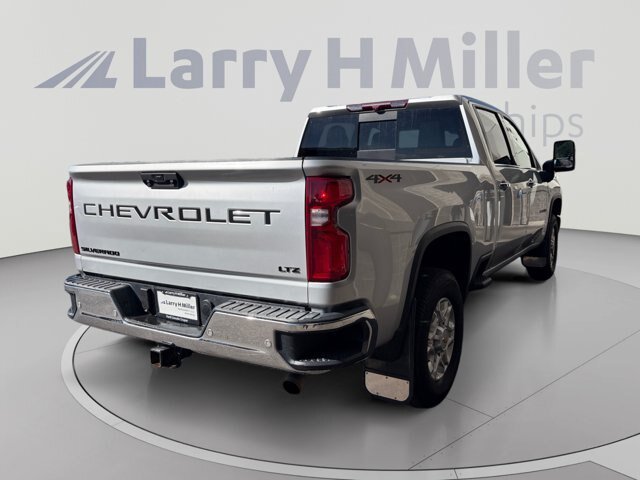 Used 2022 Chevrolet Silverado 2500 LTZ w/ LTZ Plus Package AWD/4WD image 4