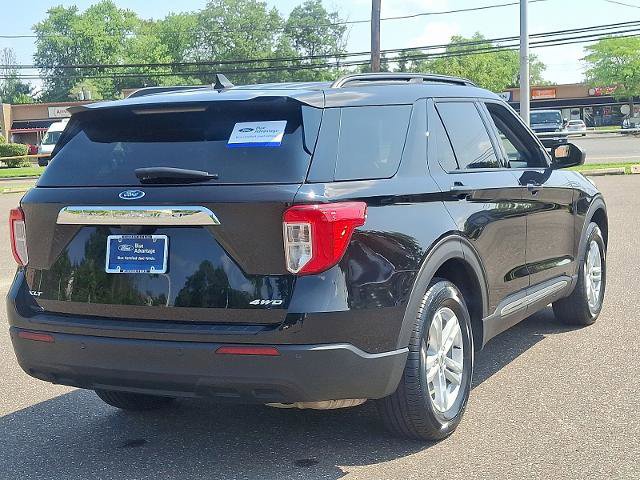 Certified 2023 Ford Explorer XLT image 4
