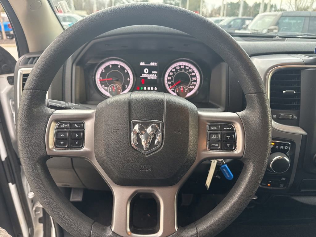 Used 2024 RAM 1500 Classic SLT image 21