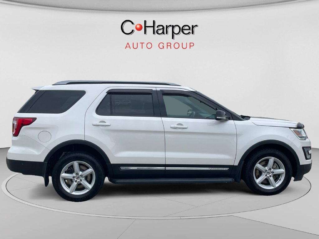 Certified 2017 Ford Explorer XLT w/ Equipment Group 202A AWD/4WD image 2