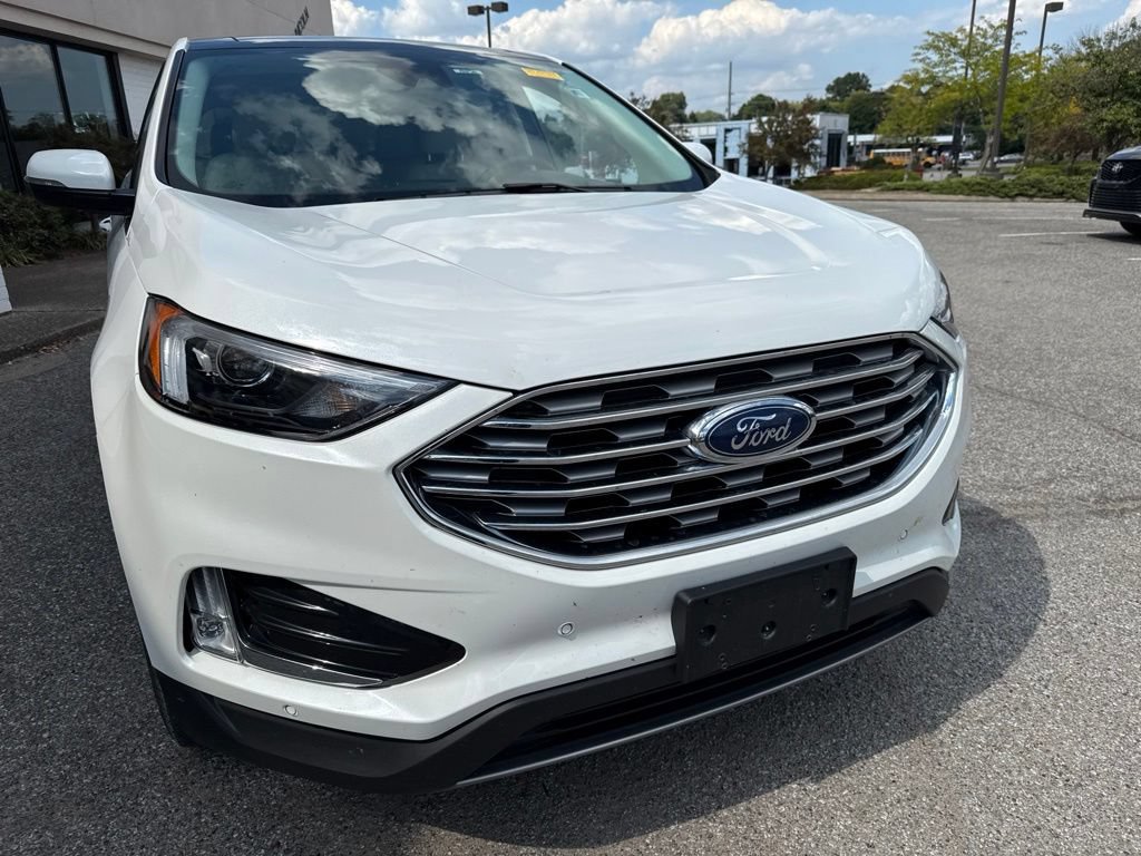 Certified 2023 Ford Edge Titanium AWD/4WD image 13