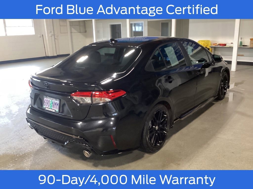 Used 2022 Toyota Corolla SE image 5