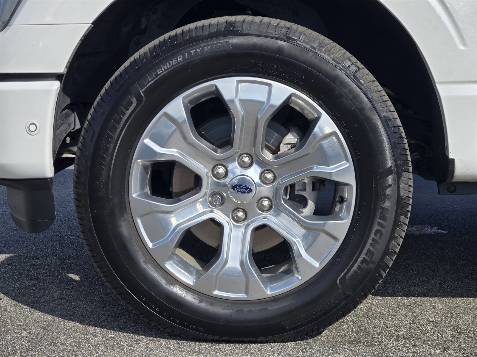 Certified 2023 Ford F150 Platinum w/ Equipment Group 701A High image 10