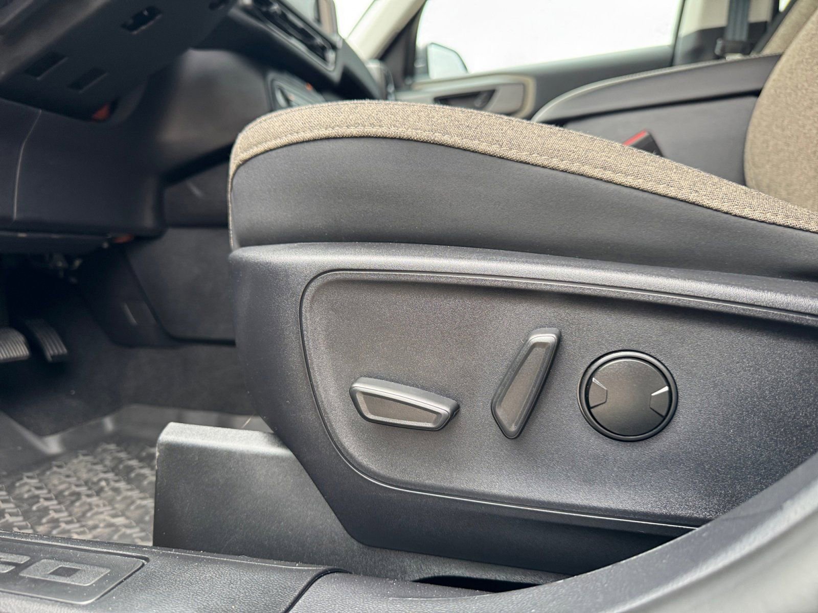 Certified 2025 Ford Bronco Sport Big Bend w/ Convenience Package image 18