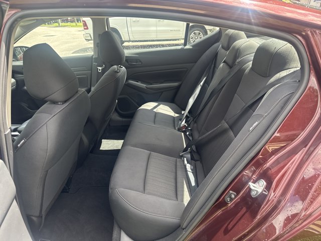 Used 2025 Nissan Altima 2.5 SV FWD image 17