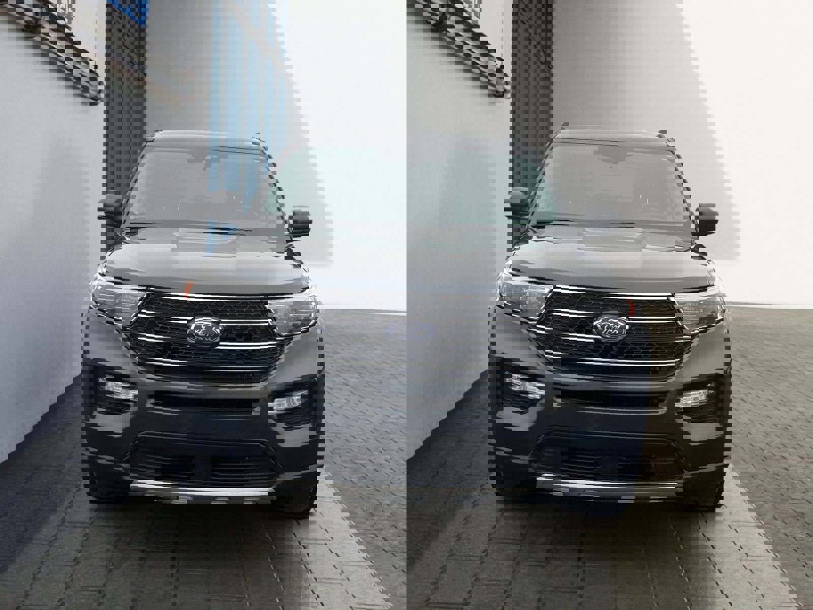 Certified 2023 Ford Explorer XLT w/ Equipment Group 202A image 8