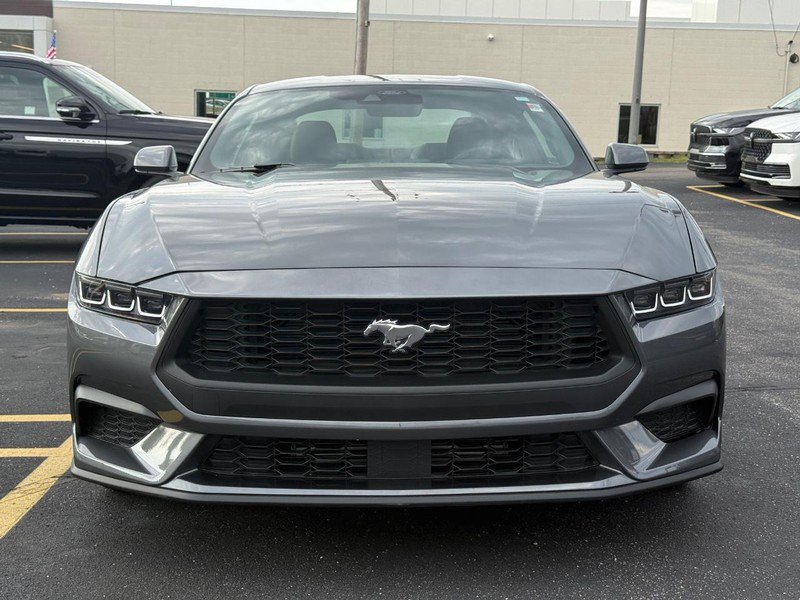 Certified 2024 Ford Mustang Coupe RWD image 13