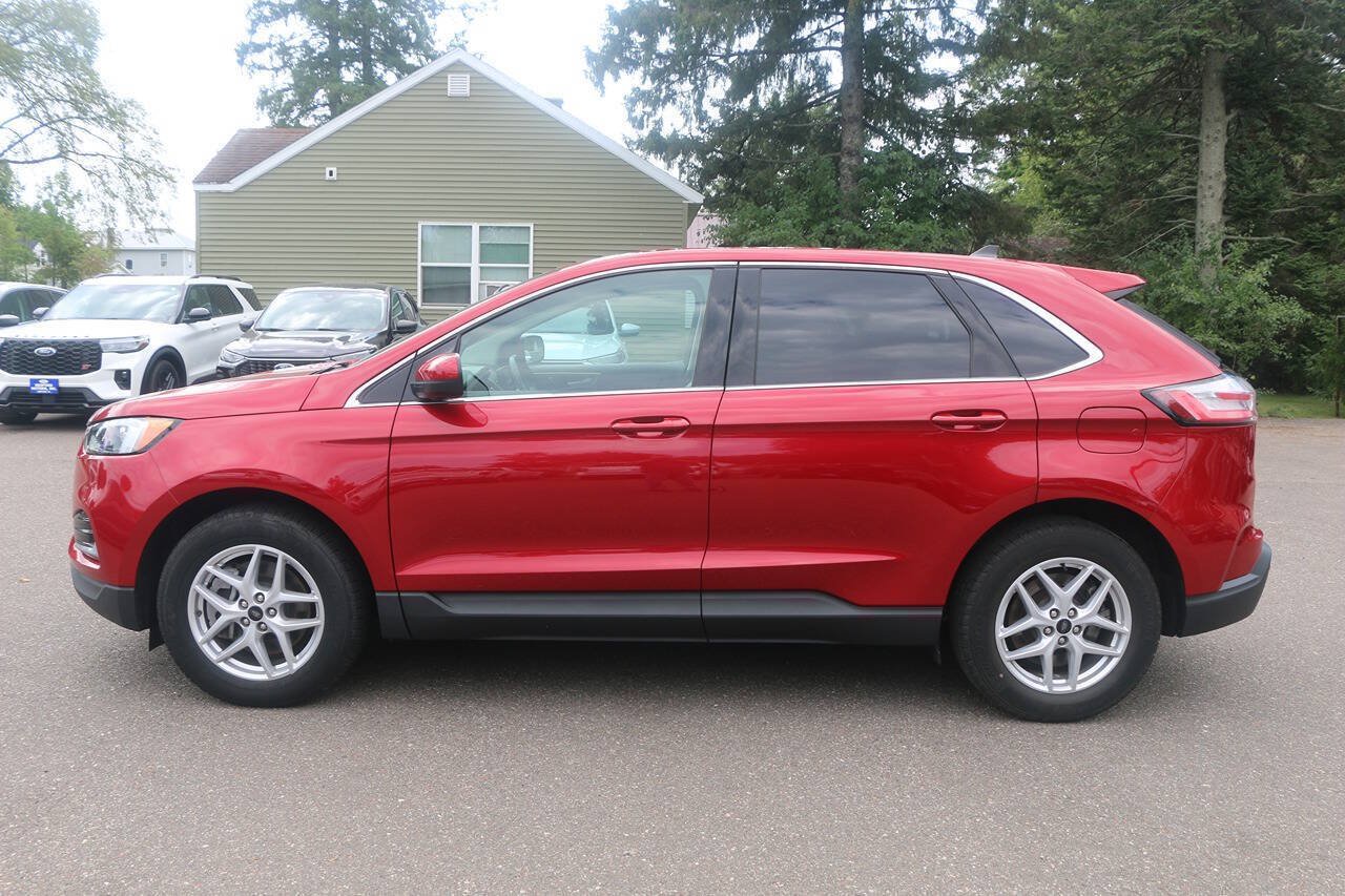 Certified 2024 Ford Edge SEL AWD/4WD image 6