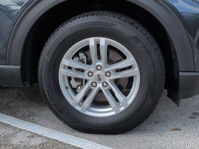 Certified 2024 Ford Explorer XLT image 11