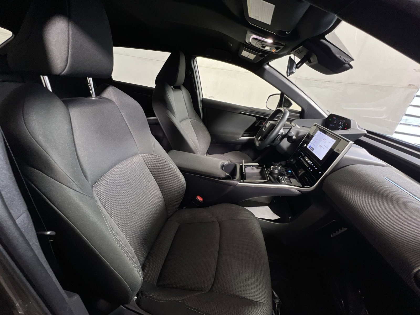 Used 2024 Subaru Solterra Premium image 24