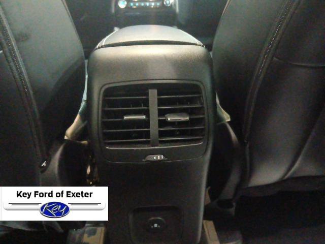 Certified 2024 Ford Escape Platinum AWD/4WD image 16