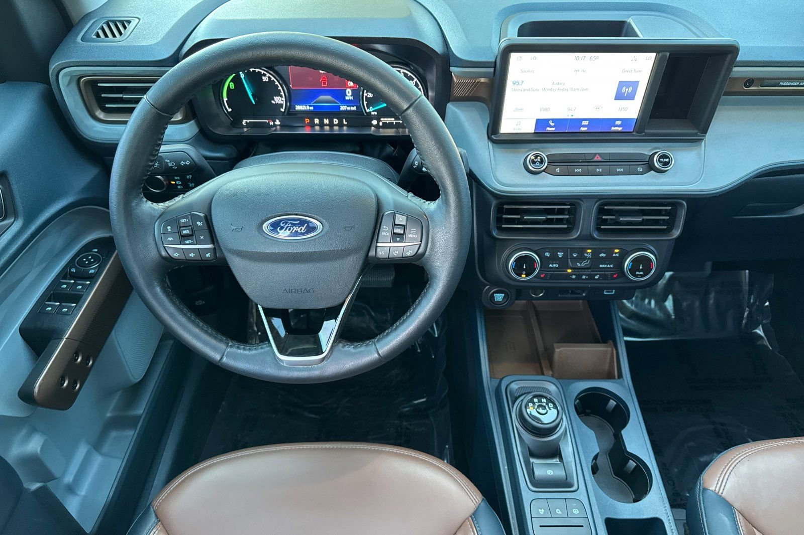 Certified 2022 Ford Maverick Lariat w/ Lariat Luxury Package image 15