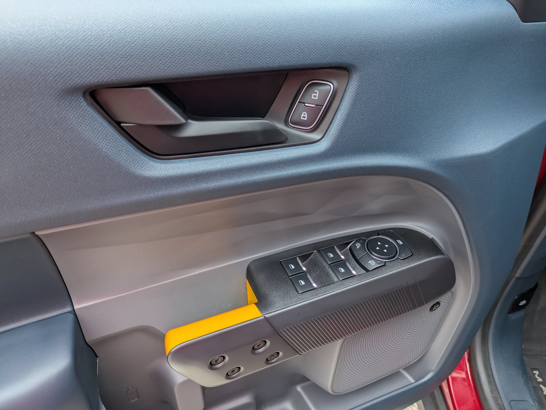 Certified 2025 Ford Maverick Tremor AWD/4WD image 17