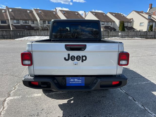 Used 2023 Jeep Gladiator Sport image 6