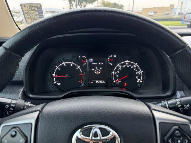 Used 2023 Toyota 4Runner SR5 Premium w/ Moonroof Package image 22