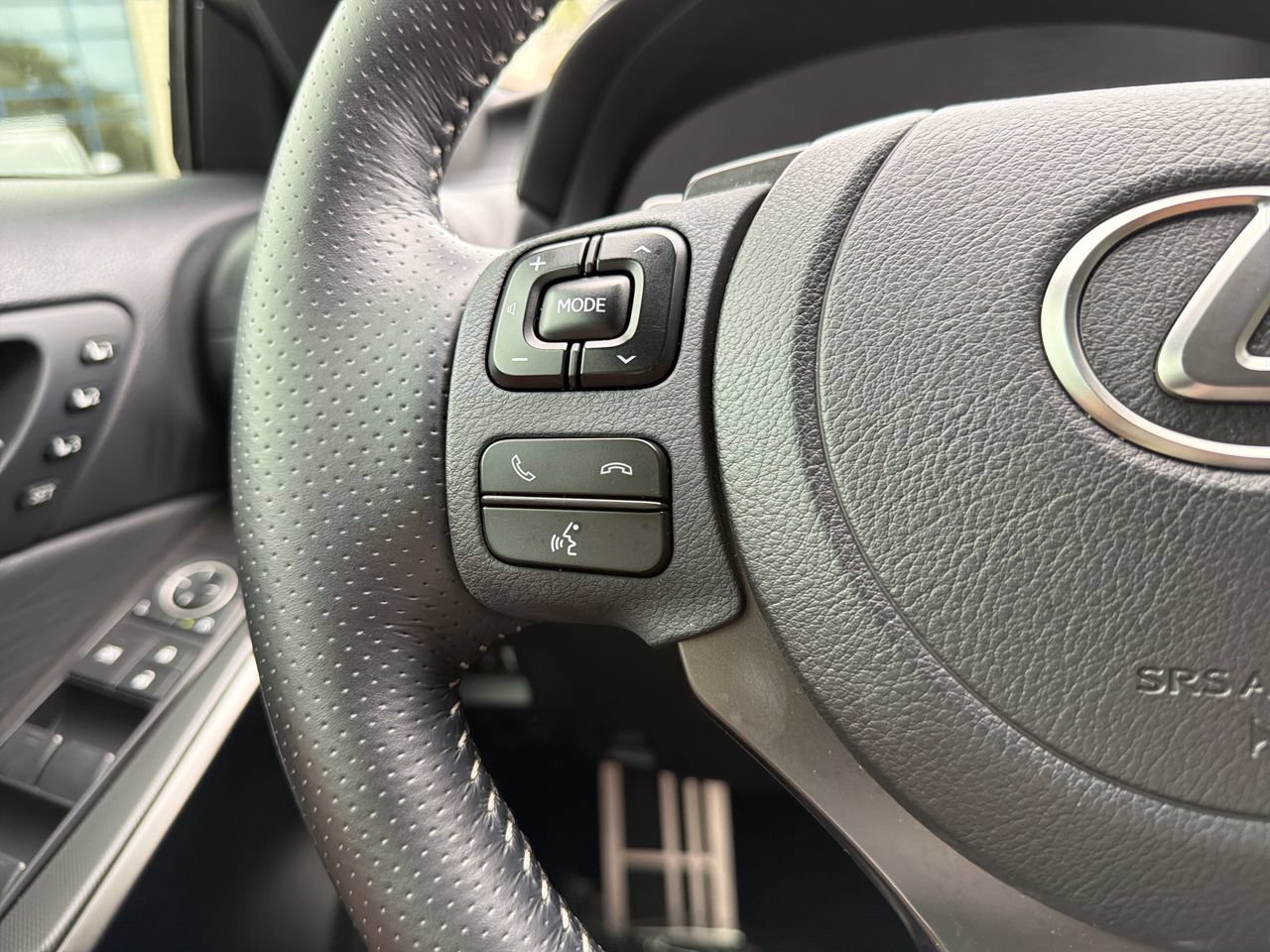 Used 2023 Lexus IS 350 F Sport w/ Navigation Package RWD image 26