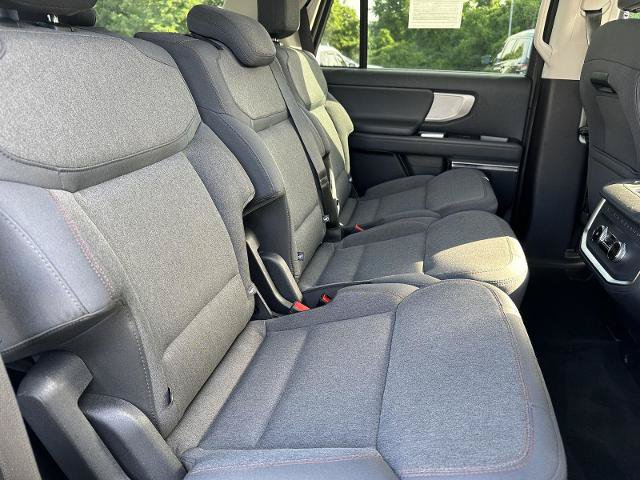 Certified 2025 Ford Expedition Active AWD/4WD image 20