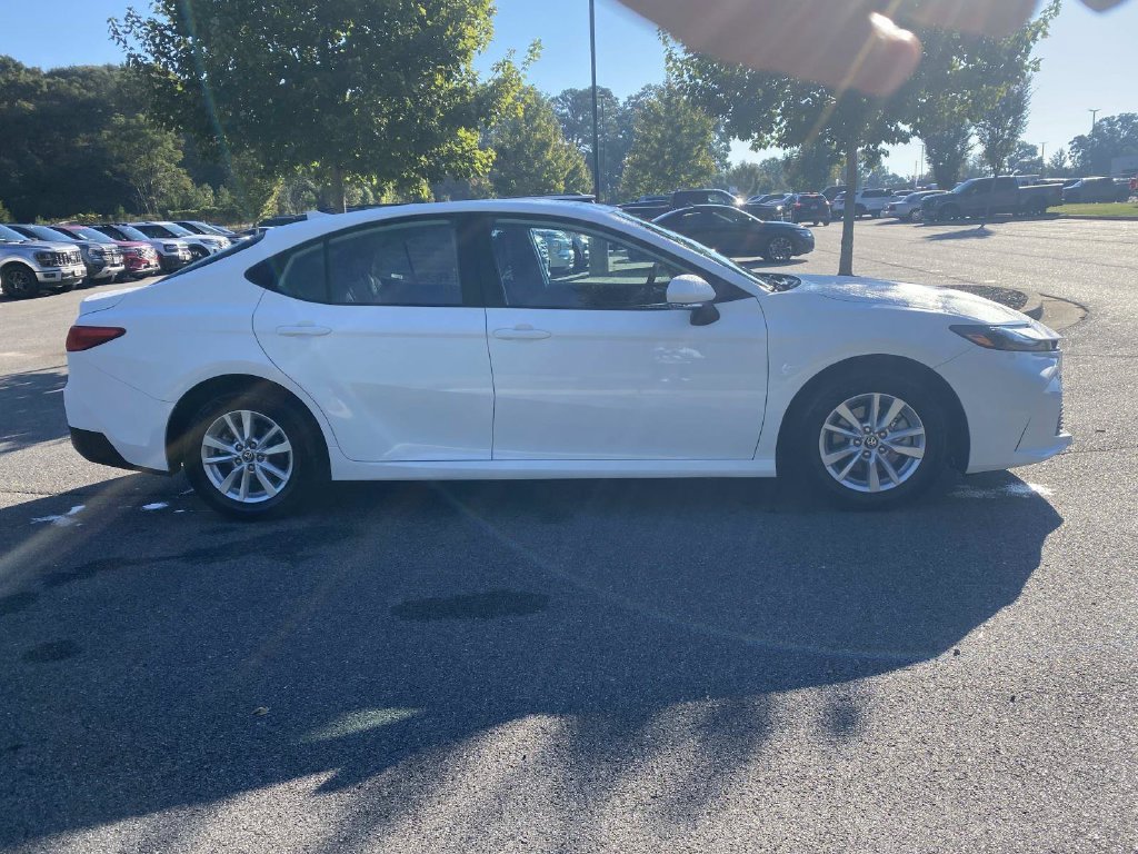 Used 2026 Toyota Camry LE FWD image 2