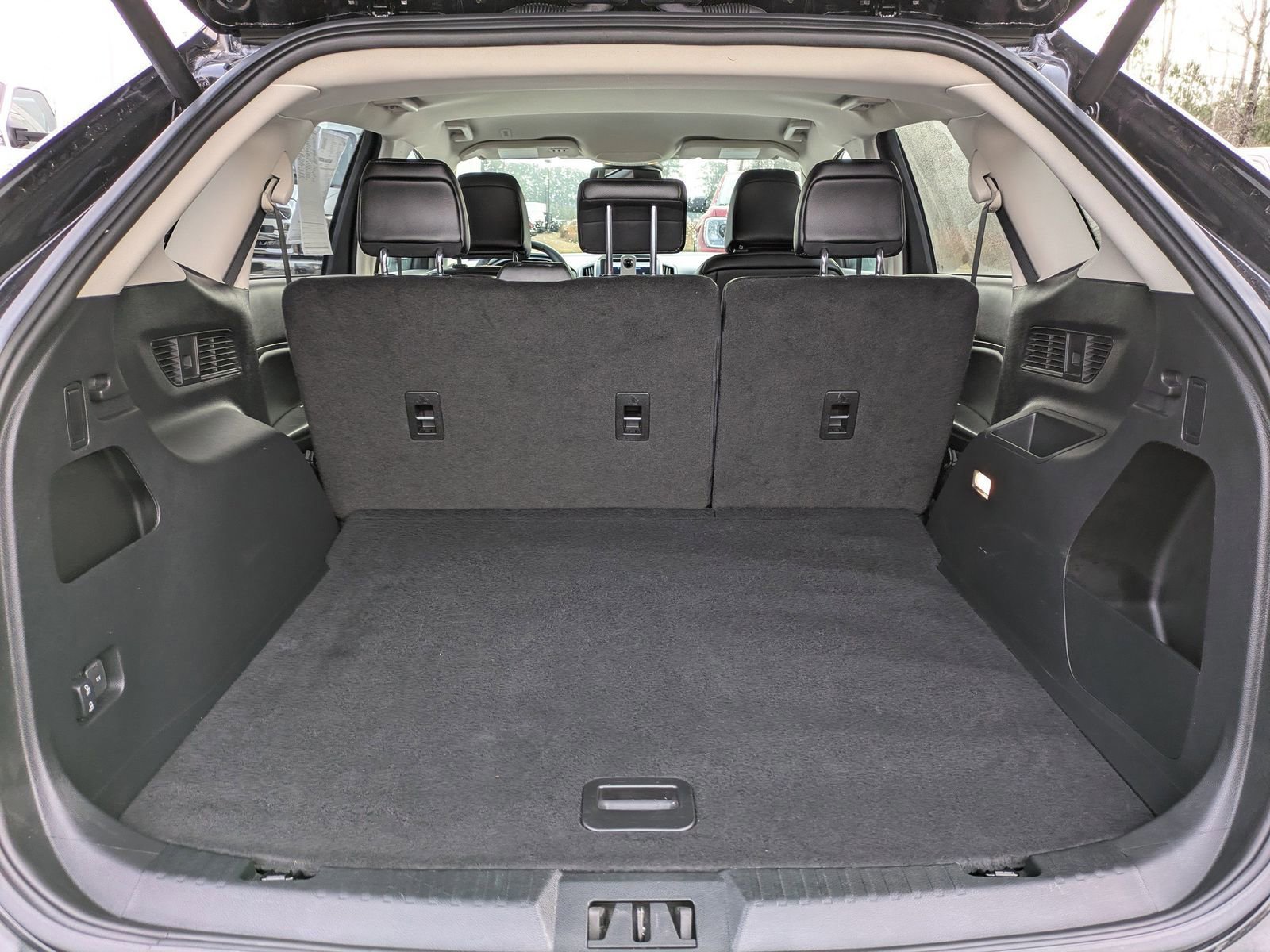 Certified 2024 Ford Edge SEL w/ Convenience Package image 14