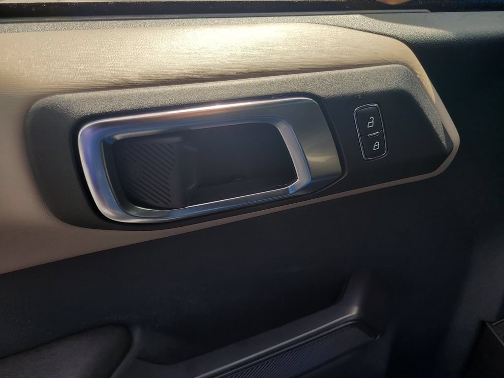 Certified 2024 Ford Bronco Wildtrak AWD/4WD image 14
