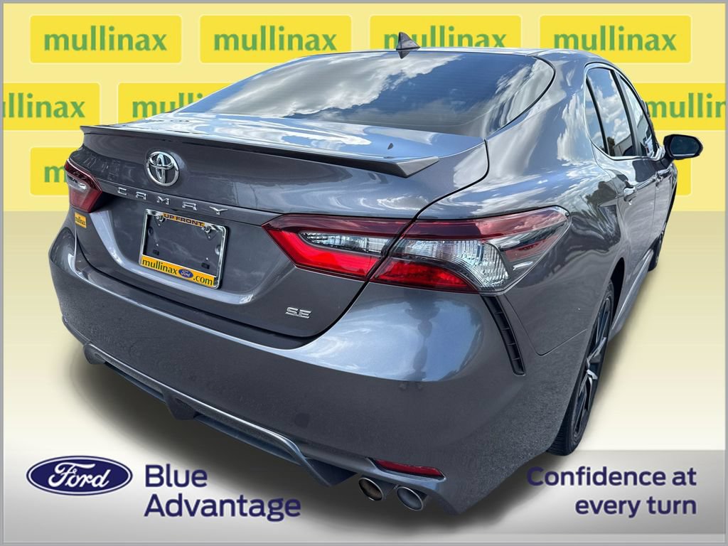 Used 2021 Toyota Camry SE FWD image 4