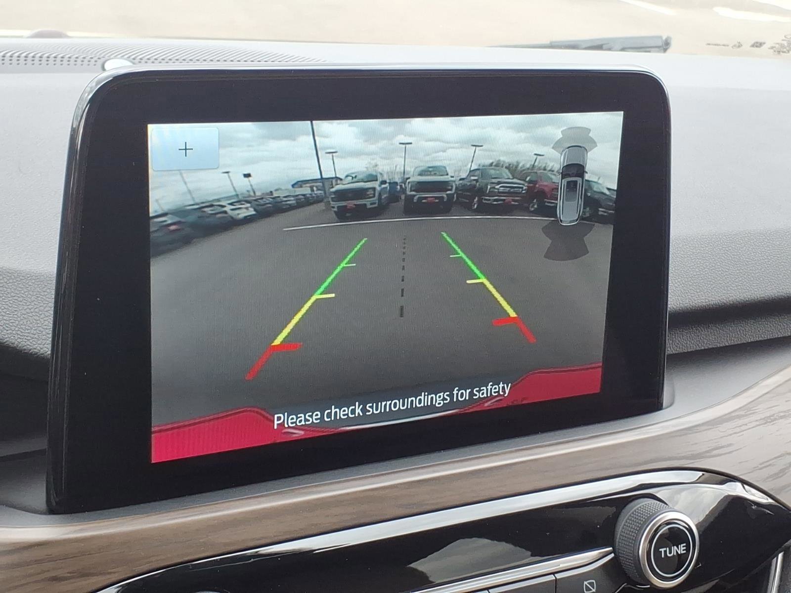 Certified 2020 Ford Escape Titanium AWD/4WD image 15