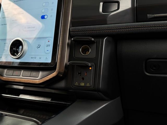 Certified 2022 Ford F150 Lightning Lariat w/ Equipment Group 511A High image 26