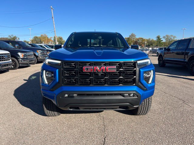 Used 2023 GMC Canyon Elevation w/ Elevation Premium Package AWD/4WD image 2