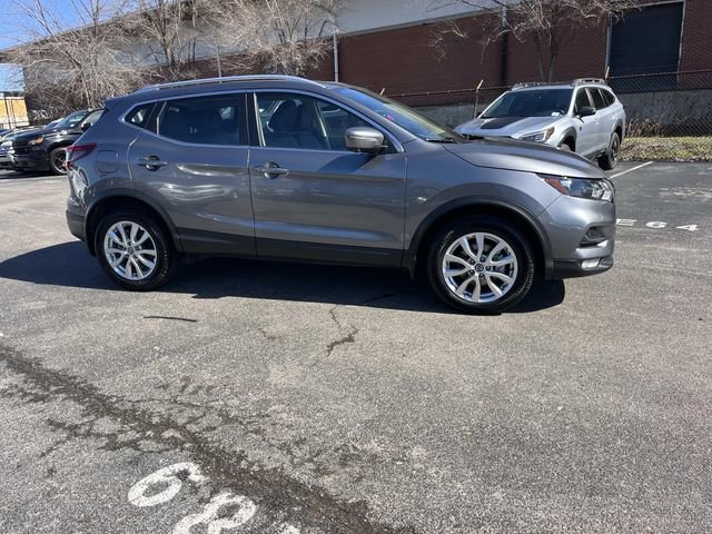 Used 2022 Nissan Rogue Sport SV w/ Technology Package video 2