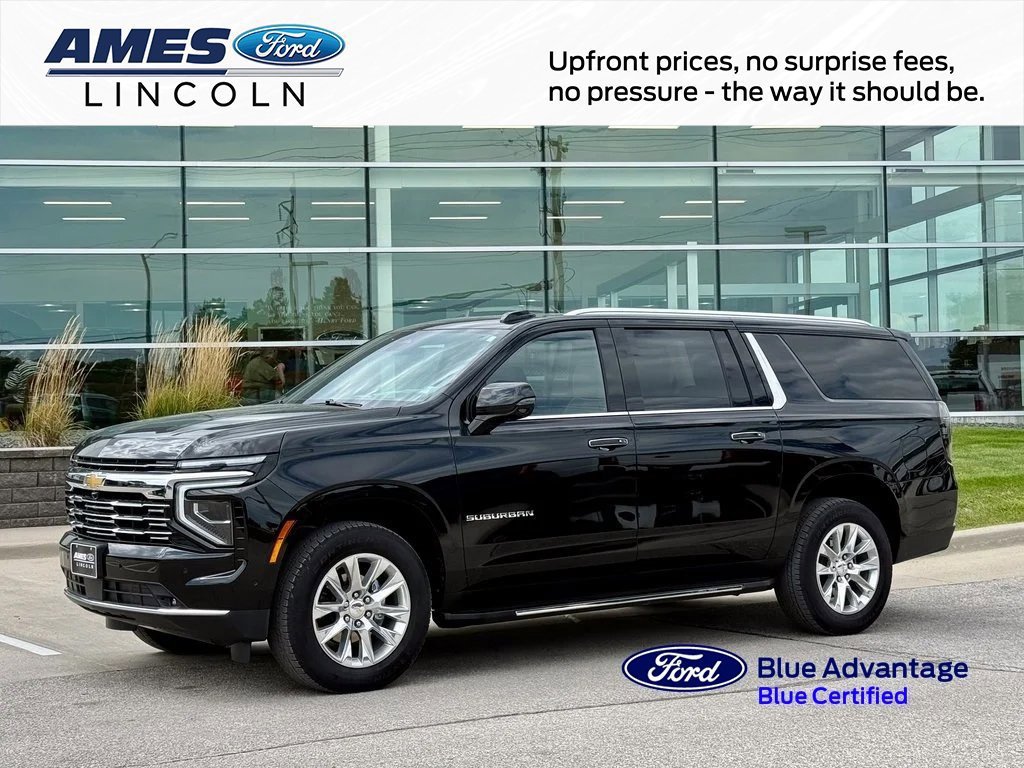 Used 2025 Chevrolet Suburban Premier w/ Sun And Tow Package image 6