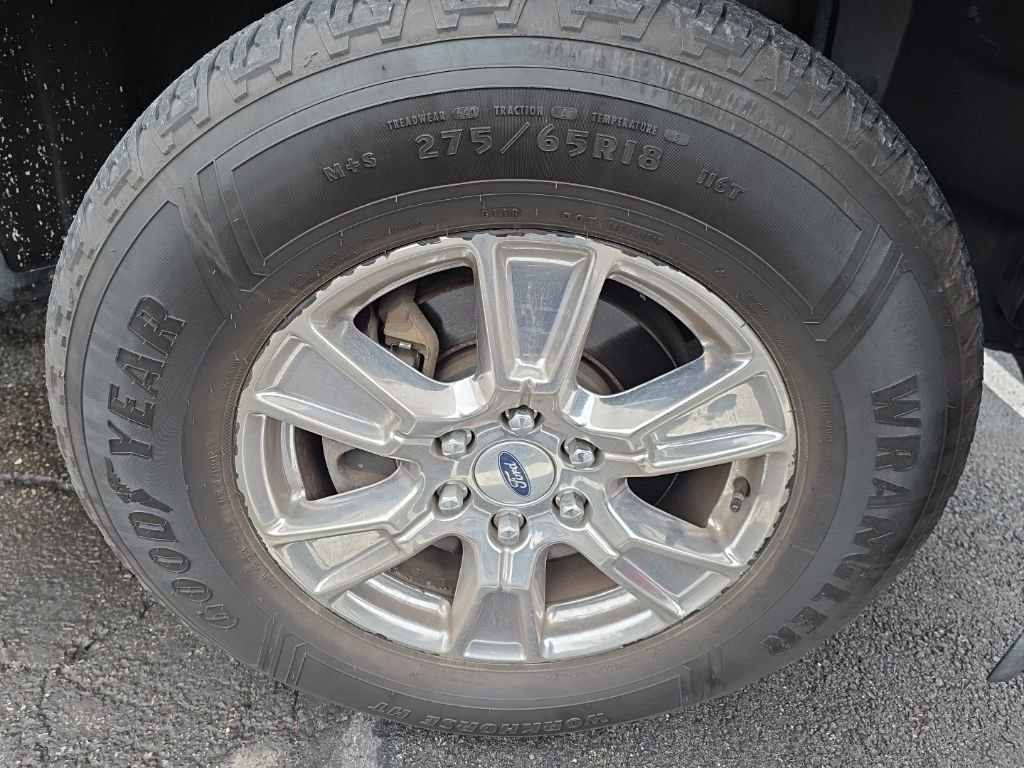 Certified 2017 Ford F150 XLT w/ Equipment Group 302A Luxury image 7