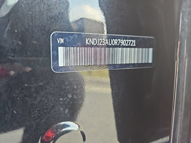Used 2024 Kia Soul S FWD image 33